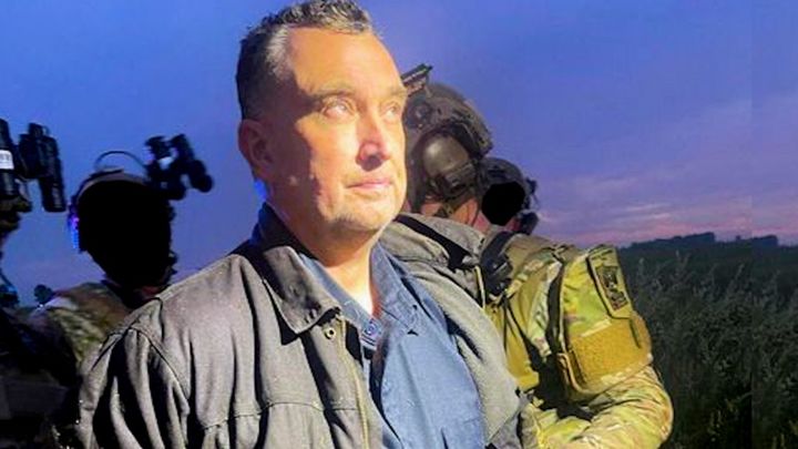 Massive manhunt ends as US police arrest suspect Vance Boelter for Minnesota politician's shooting