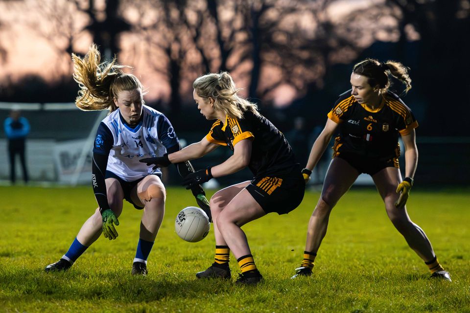 Alannah Boland (St Colmcille's) tussles for possession against Dunshaughlin Royal Gaels in the LGFA Division 1 clash.
