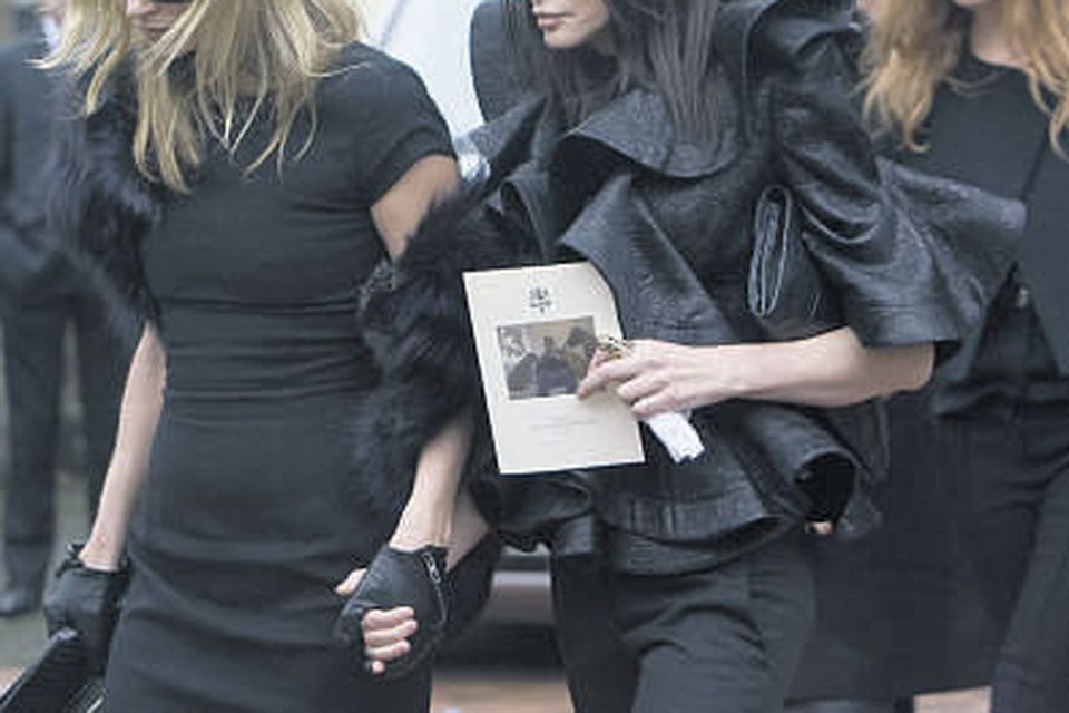 kate Moss @ Alexander McQueen's funeral