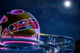 thumbnail: Sky Pad on Independence of the Seas