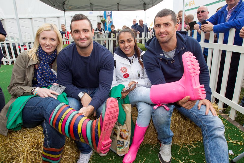 Irish Rugby players and brothers Rob and Dave Kearney who judged the Welly LineOut with winners Edel McDuane from Clare and Roza Harrison from Wexford at the National Ploughing Championships at Ratheniska, near Stradbally, Co Laois. 
Pic:Mark Condren
23.9.2014
