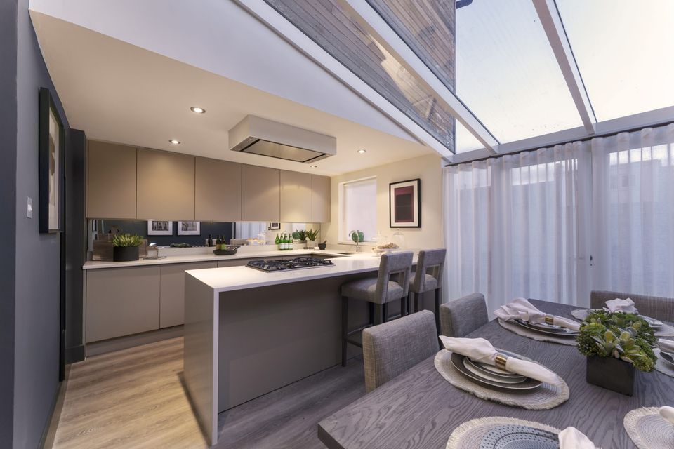 The kitchen and dining area at 15 Northbrook Terrace