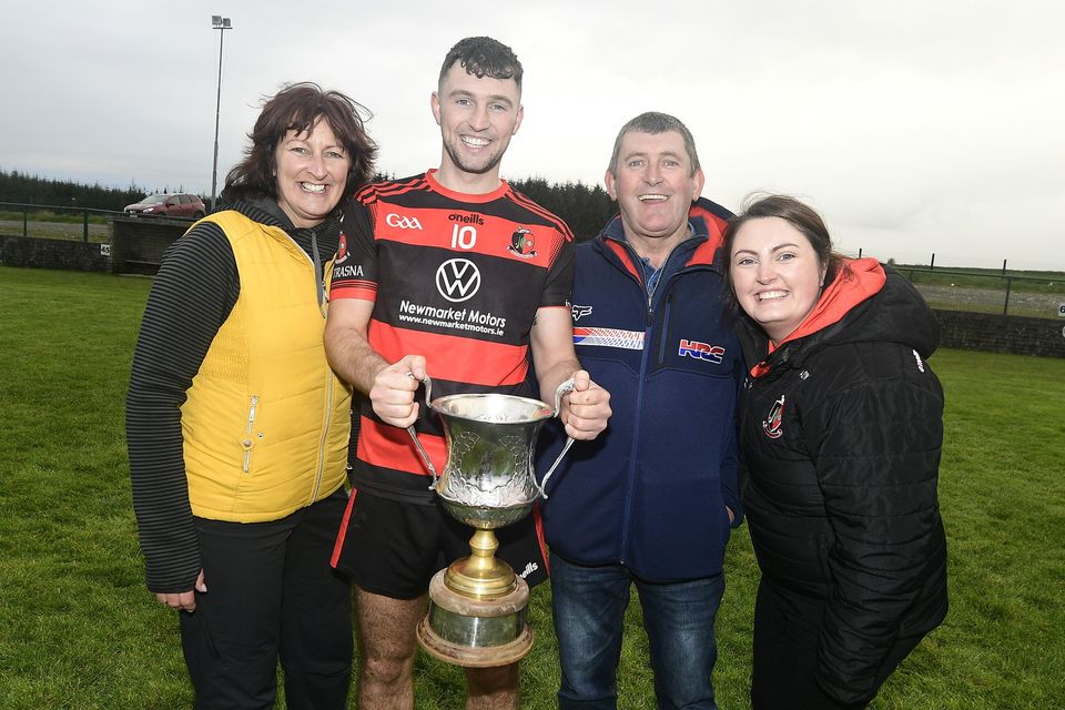 Tributes to triumphant hurling team and manager