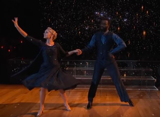 WATCH: Evanna Lynch's Magical Performance Of Harry Potter Themed Waltz ...