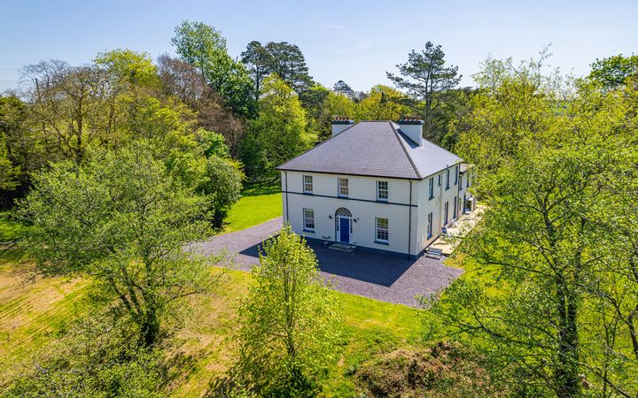 Plenty to sing about at restored West End home in Co Cork hotspot
