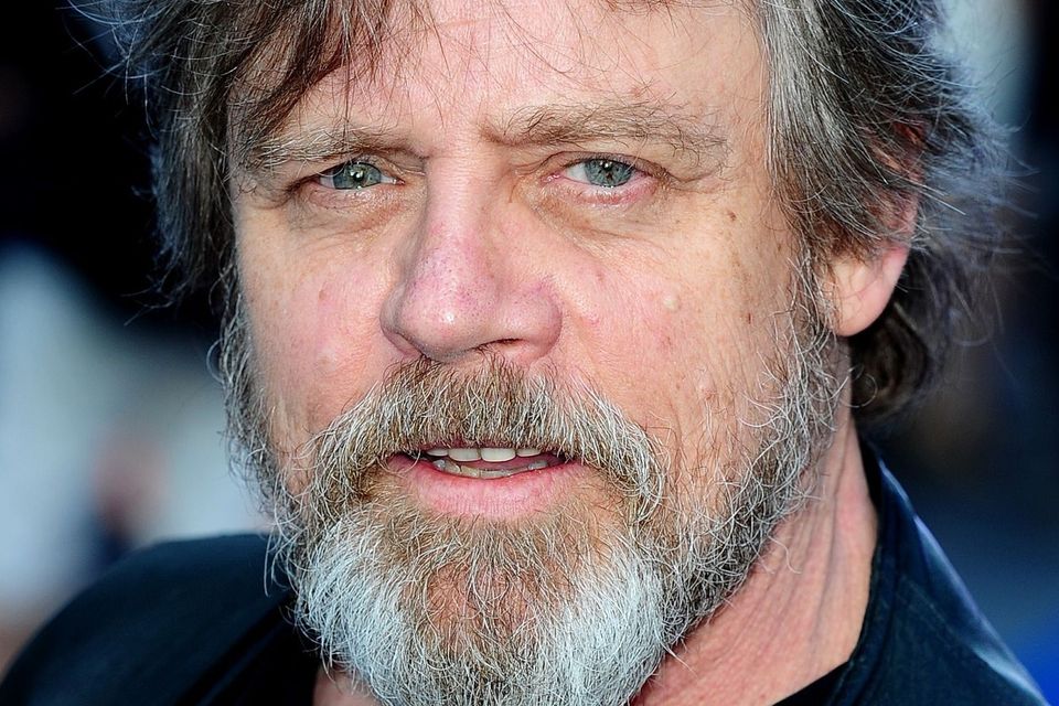 Mark Hamill Pokes Fun at Luke Skywalker's Absence in STAR WARS