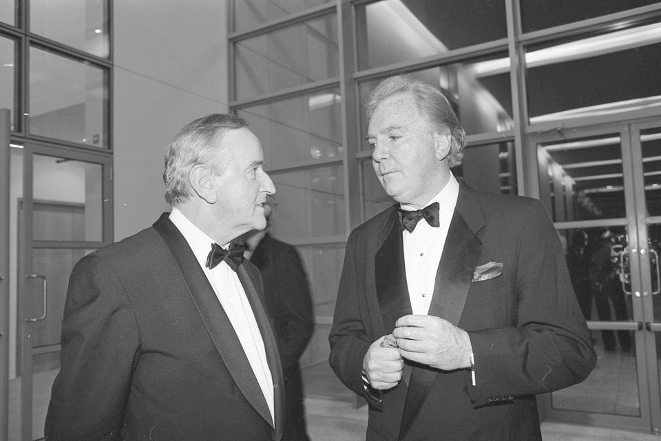 Former Taoiseach Albert Reynolds with Tony O'Reilly at the opening of the O'Reilly Hall at UCD's Belfield Campus, November 1994