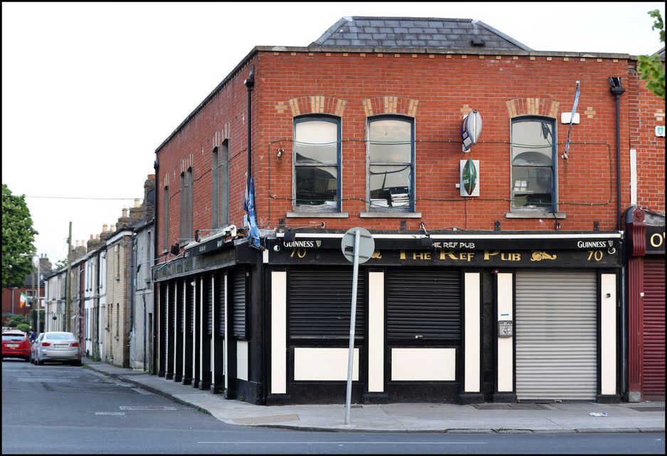 The Ref pub