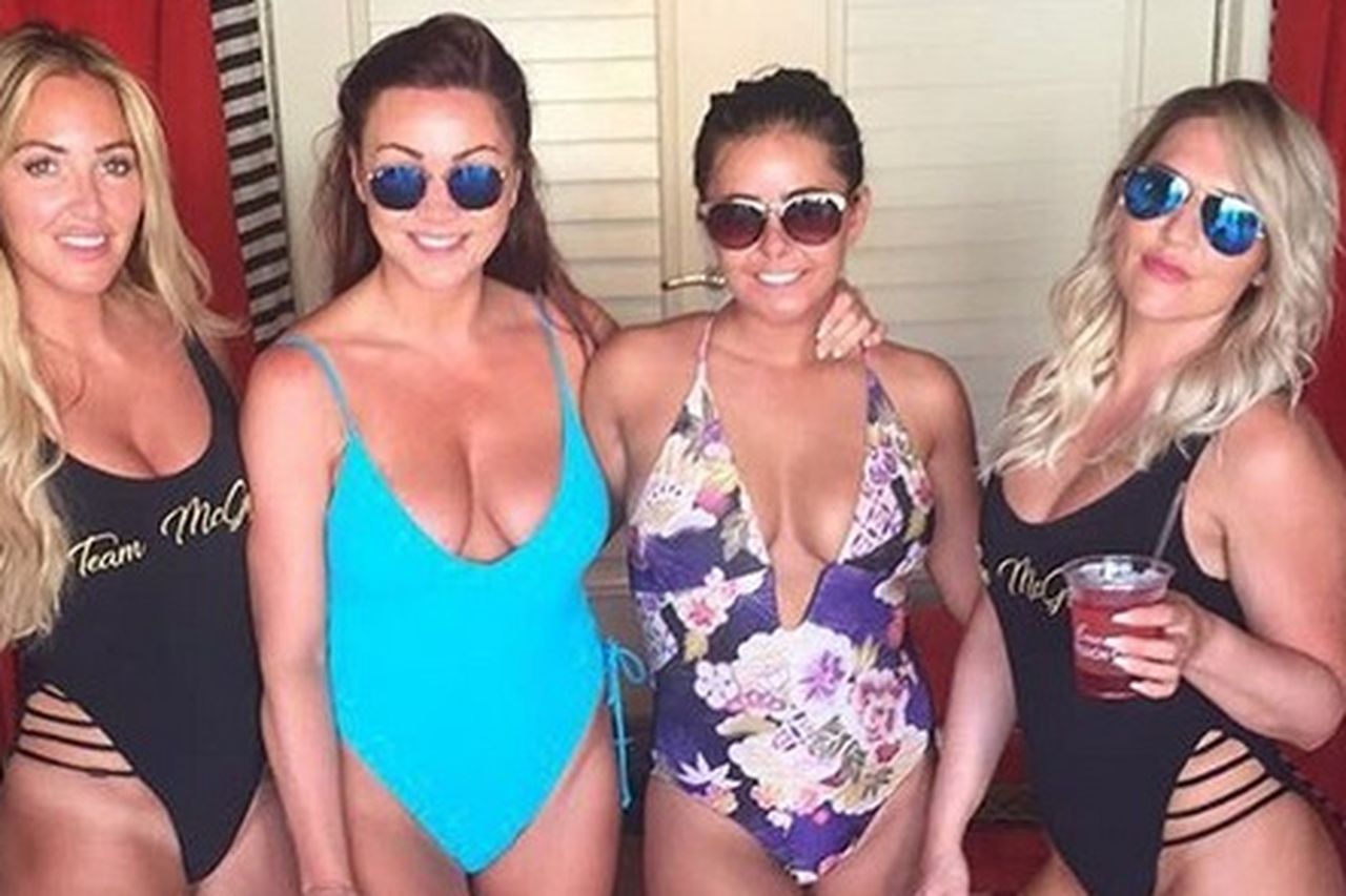 Conor McGregor s sisters Erin and Aoife party in Las Vegas and