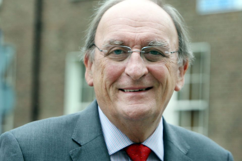 Ceann Comhairle Sean Barrett,