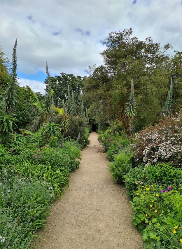 10 best country house gardens in Ireland to visit | Irish Independent