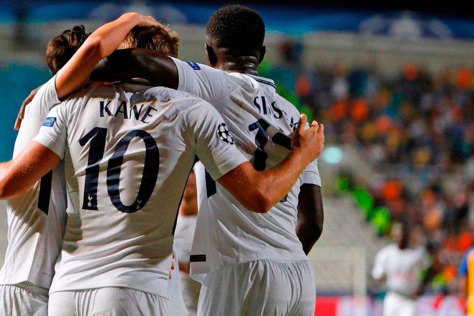 Tottenham Hotspur striker Harry Kane (C) celebrates with his teammates, Son Heung-min (L) and Moussa Sissoko (R). Photo: Getty Images