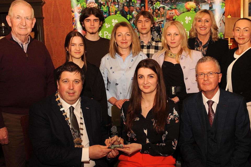 Natalia Eismont, Ukrainian Community Killarney, Most Stylish Entry Award, with Cathal Walshe, Grand Marshal, Cllr Niall Kelleher, Mayor of Killarney, and PJ McGee, Daly's SuperValu, sponsor, at the St. Patrick's Festival Killarney parade prizegiving function in The International Hotel on Tuesday night. Also included are Vikteriia Tuychenko, Tryna Semeniutyna, Olga Porokhina, Bohdan Pchelnykov, Maksym Lukashevych and Tryna Lychuk. Picture: Eamonn Keogh