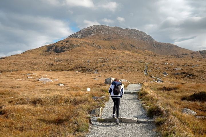 Unsettled conditions set for the week with temperatures to peak at 17 degrees