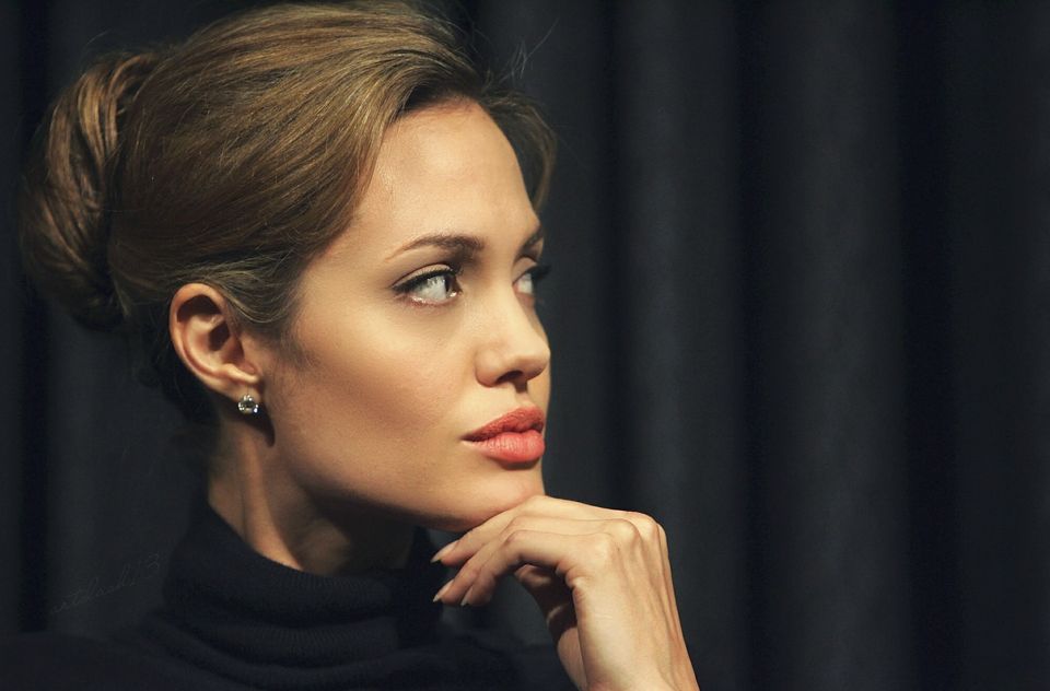 Angelina Jolie's prophylactic mastectomy a difficult decision - Harvard  Health