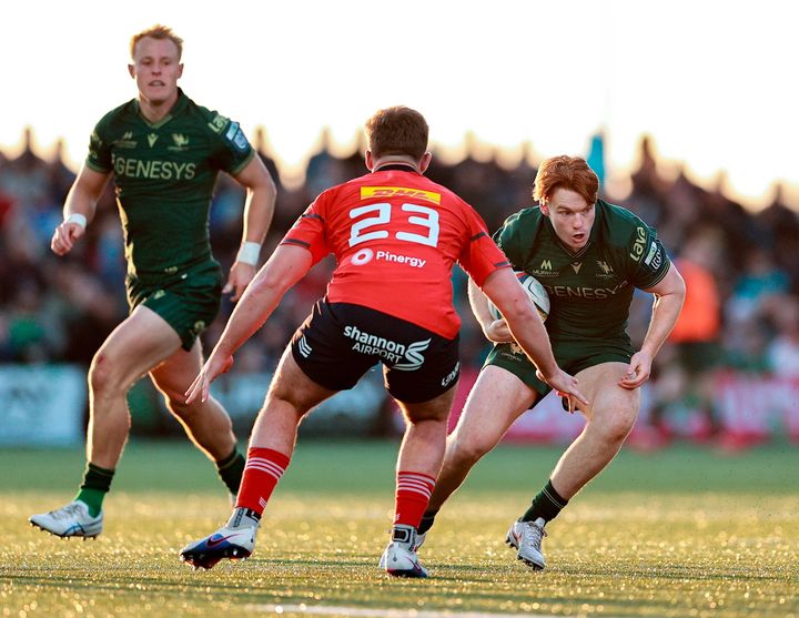 Connacht boost URC play-off hopes thanks to thumping bonus point derby win over Munster