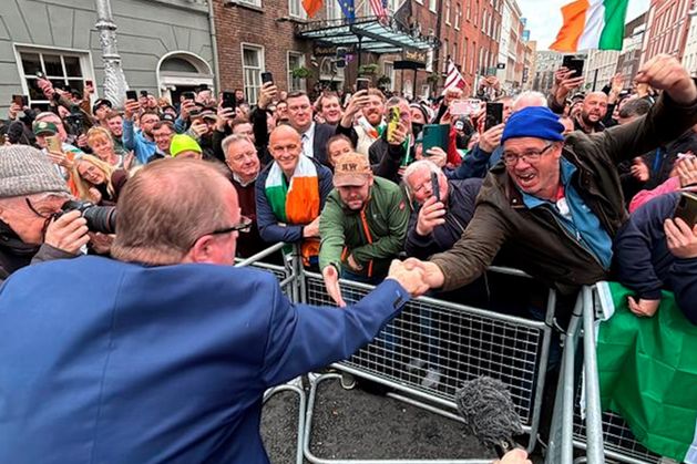 Mary Regan: Scribbled notes were first the Government knew of Michael Healy-Rae's intention to walk