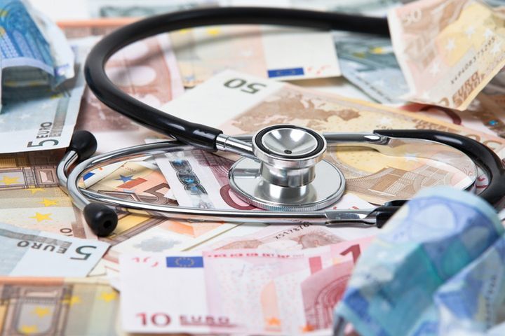 HSE overpaid staff by over €20m in two years – but more than half is yet to be recovered
