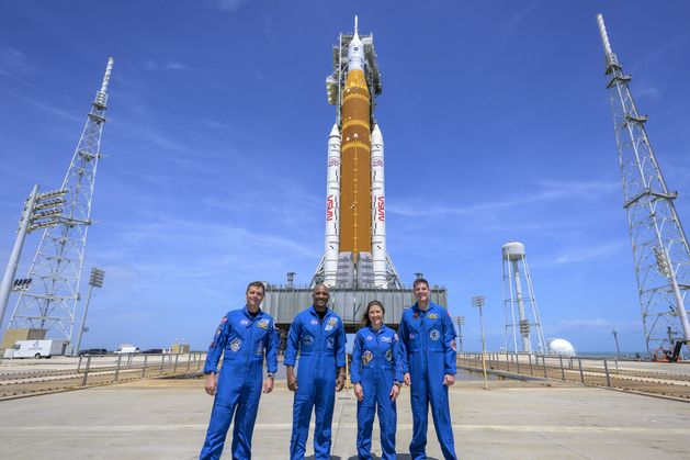 One small Trump decision, one giant headache for Nasa - why return to the moon has proven so difficult