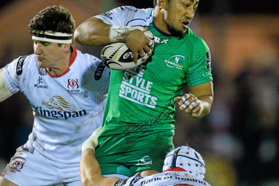 Bundee Aki, Connacht, is tackled by Luke Marshall and Robbie Diack, Ulster Photo:Sportsfile