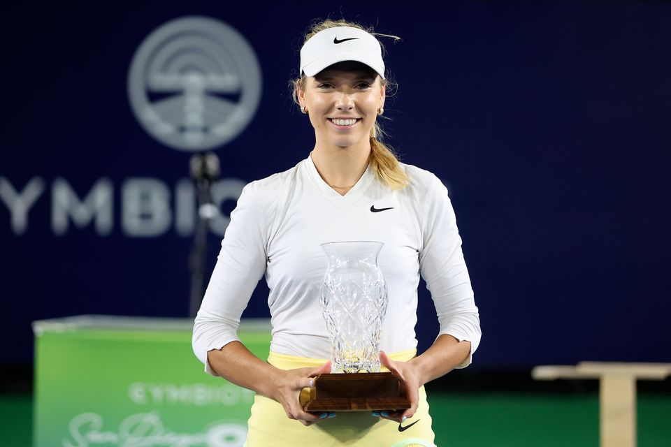 Katie Boulter poses with the Cymbiotika San Diego Open 2024 Singles trophy after defeating Marta Kostyuk in the final at Barnes Tennis Centre, San Diego, California.