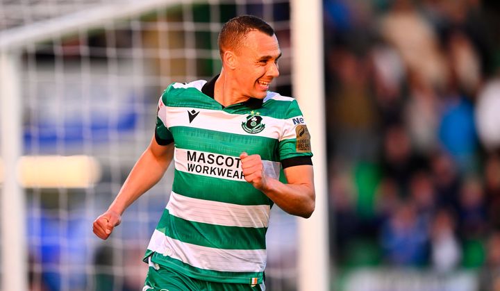Graham Burke’s goal the difference as Shamrock Rovers return to the summit after nervy Waterford win