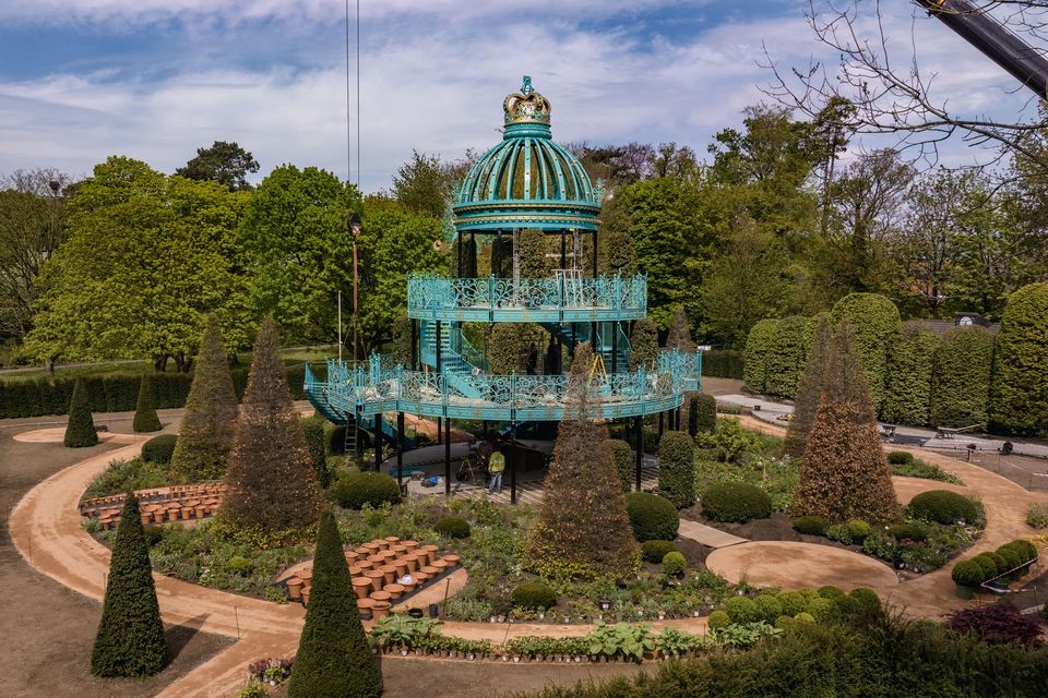 Diarmuid Gavin working on his Coronation Garden at Hazelbank Park on the outskirts of Belfast. Photo: Kevin Scott
