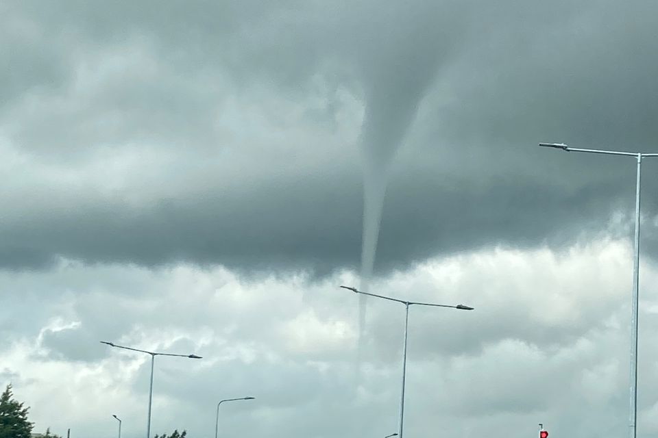 Funnel cloud pictured near Dublin Airport this afternoon. Picture: @GeorgieGirly100/Twitter