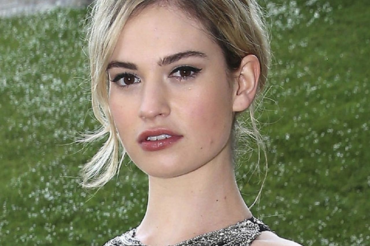 Cinderella actress Lily James reveals personal tragedy which helped her  relate to latest character - Irish Mirror Online