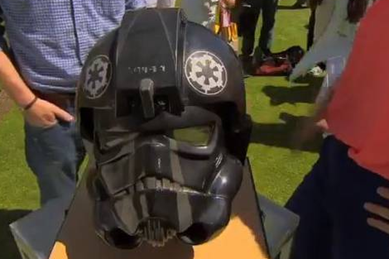 Star Wars memorabilia dubbed 'bit of plastic' valued at €63,000