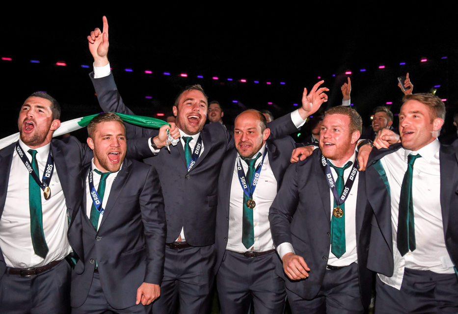 Rob Kearney, Ian Madigan, Tommy Bowe, Rory Best, Sean Cronin and Luke Fitzgerald celebrate after winning the RBS Six Nations. Photo: Stephen McCarthy