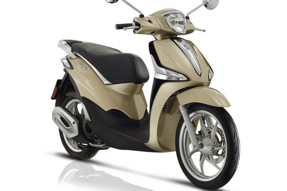 Twist and go: Piaggio Liberty S 125 ABS moped review