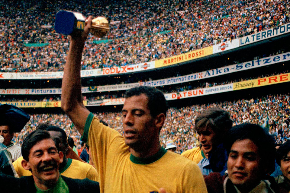 Carlos Alberto, who passed away this week at 72, will always be remembered for finishing off that brilliant Brazil goal in the 1970 World Cup final. Photo: AP