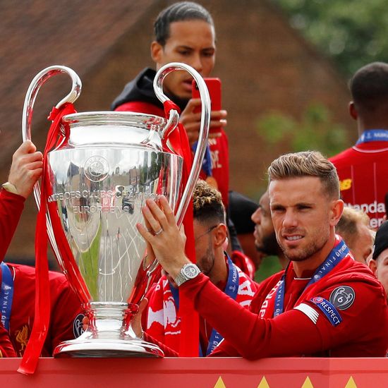 Jordan Henderson finally takes centre stage as Liverpool parade European Cup to adoring fans on Merseyside Irish Independent