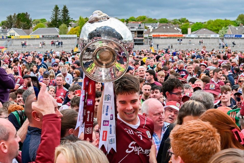 Galway captain Seán Kelly with the trophy after his side's victory 