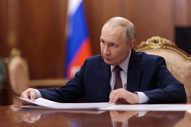 Russian physicists who helped develop hypersonic missiles are jailed for treason