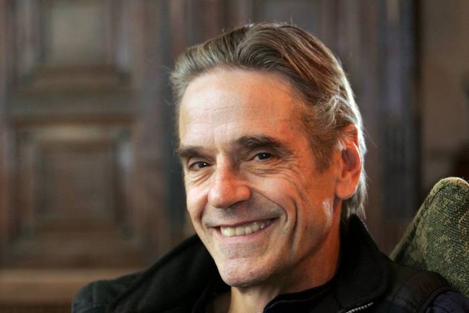 Jeremy Irons throws open the doors of his Irish castle for Vanity Fair ...