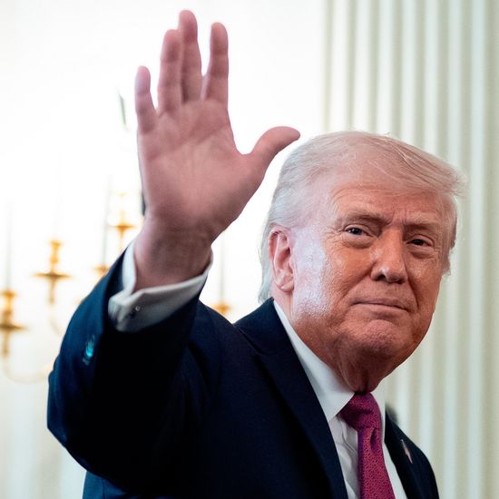 independent.ie - Irish Independent Newsdesk - Trump 'not satisfied' with Iran's latest proposal for talks to end war and claims he doesn't need Congress approval to continue