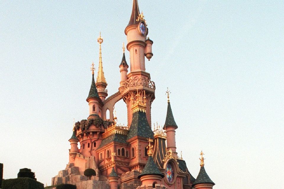 Disneyland Paris closes for a day after terrorist attacks