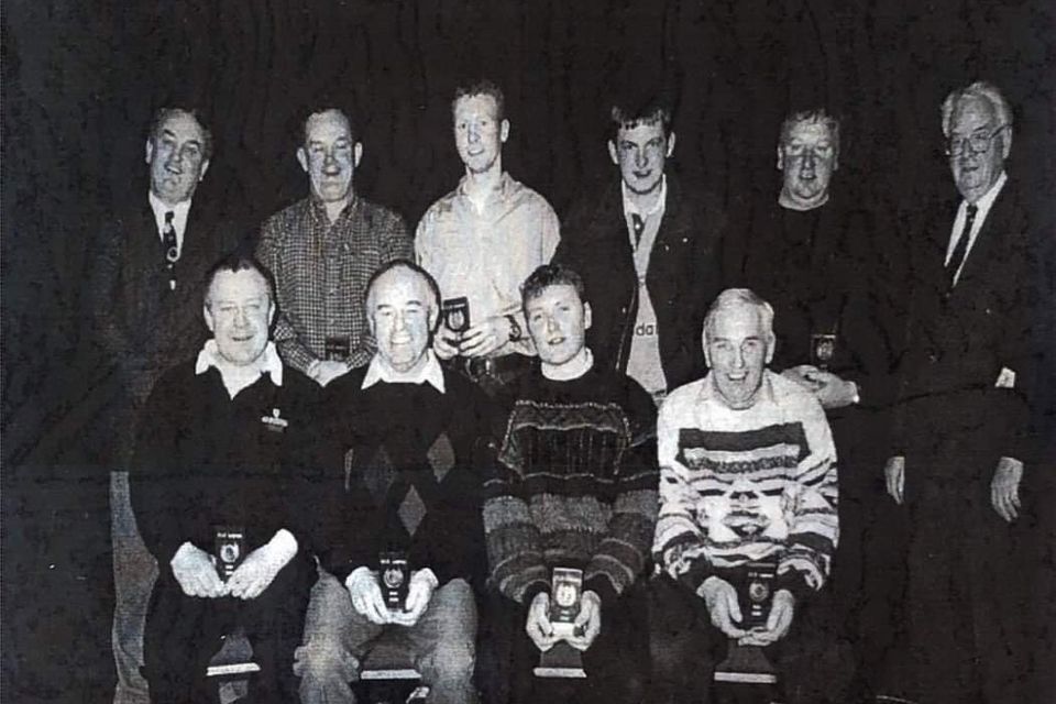 The Carnew Emmets nuachleas team from 2000. 
