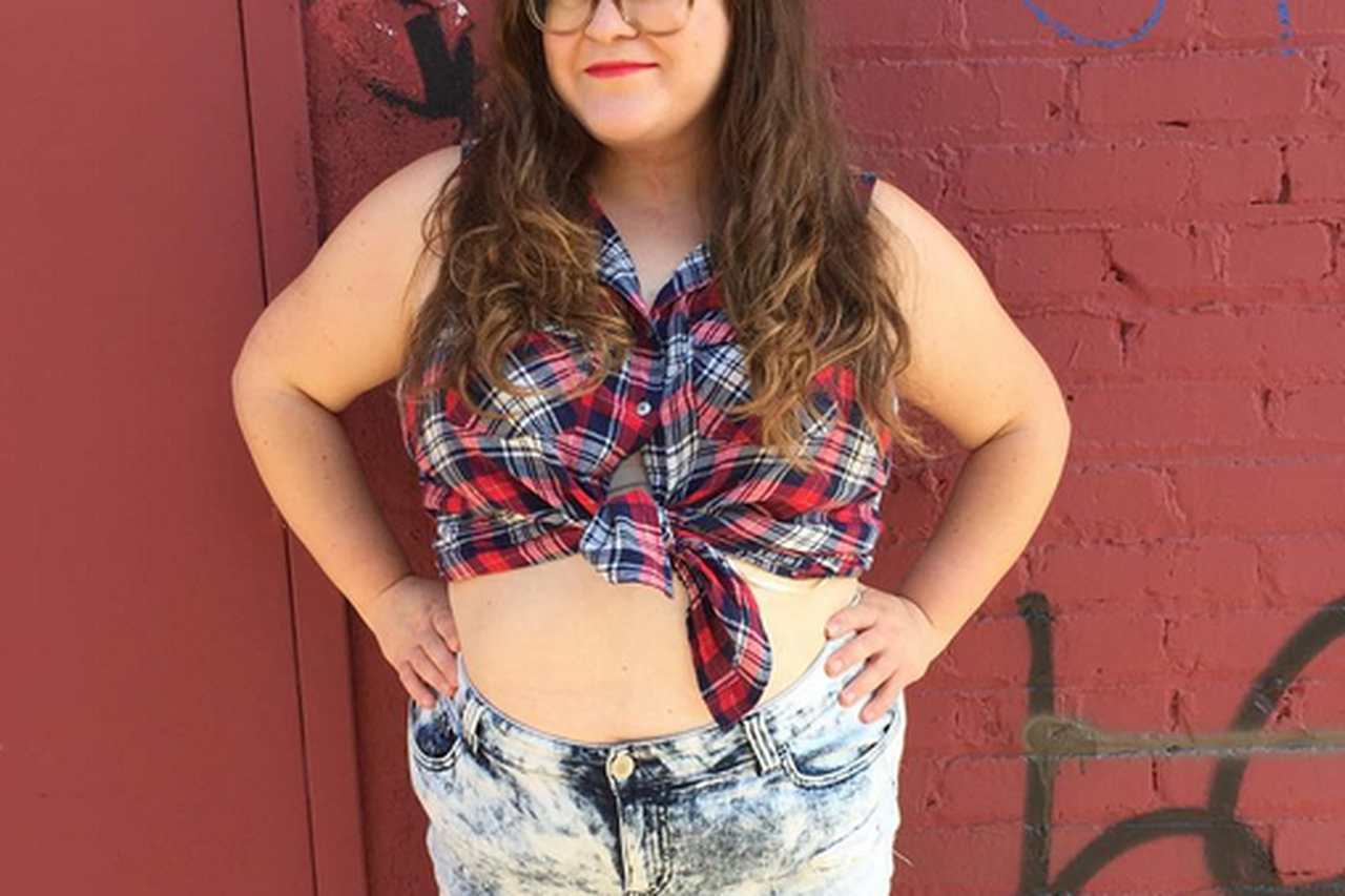 I'm a plus-size, celeb stylist - curvy women should be able to wear crop  tops & skirts, anyone who disagrees is toxic