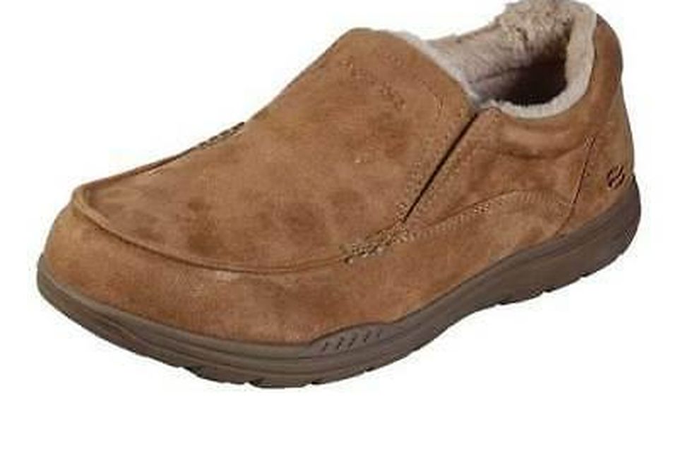 Skechers relaxed fit expected x larmen men's on sale slippers