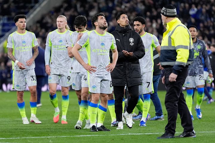 The madcap 13 minutes which could cost Manchester City the title