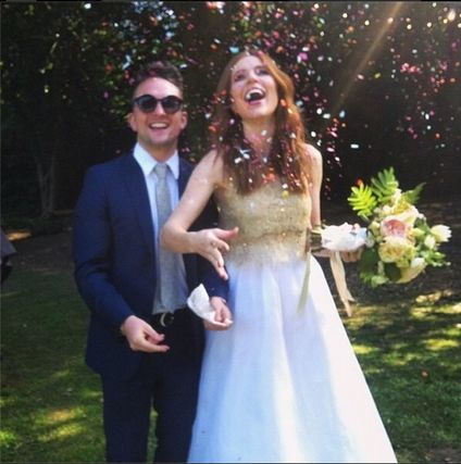 A fashionable affair: Vogue star Angela Scanlon weds Roy Horgan | Irish  Independent