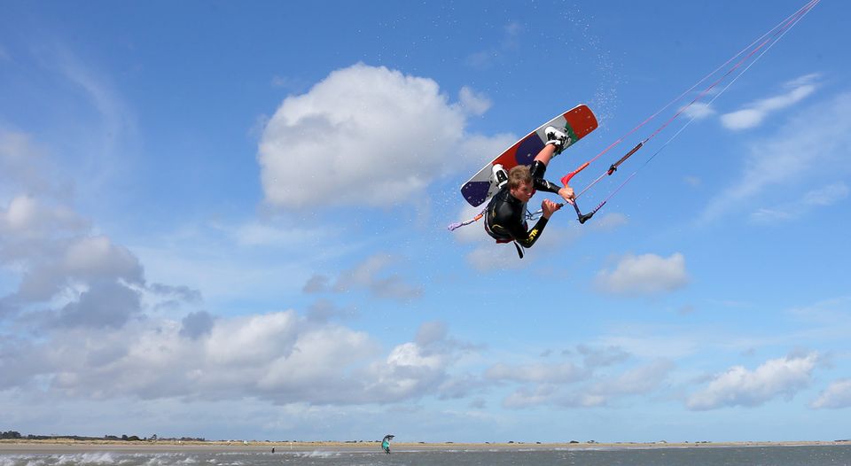 Kite-surfing on Dublin's Dollymount Strand
