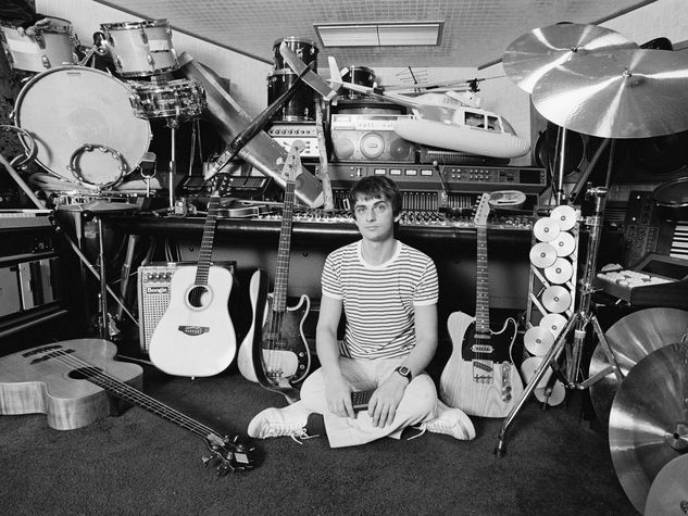 Tubular Bells by Mike Oldfield album review: From black sheep to  blockbuster | Irish Independent