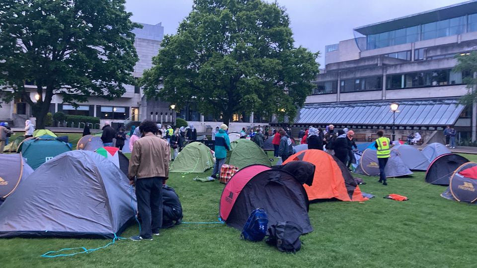 The encampment set up by Trinity students.  Photo: László Molnárfi/X.