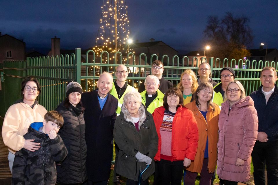 Pictures show Santa’s visit to Cranmore in Sligo as Christmas lights ...