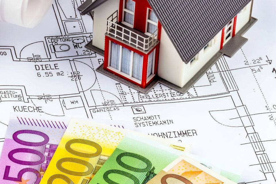 The Central Bank recently stated that homeowners are losing out on big savings by refusing to switch mortgage provider.