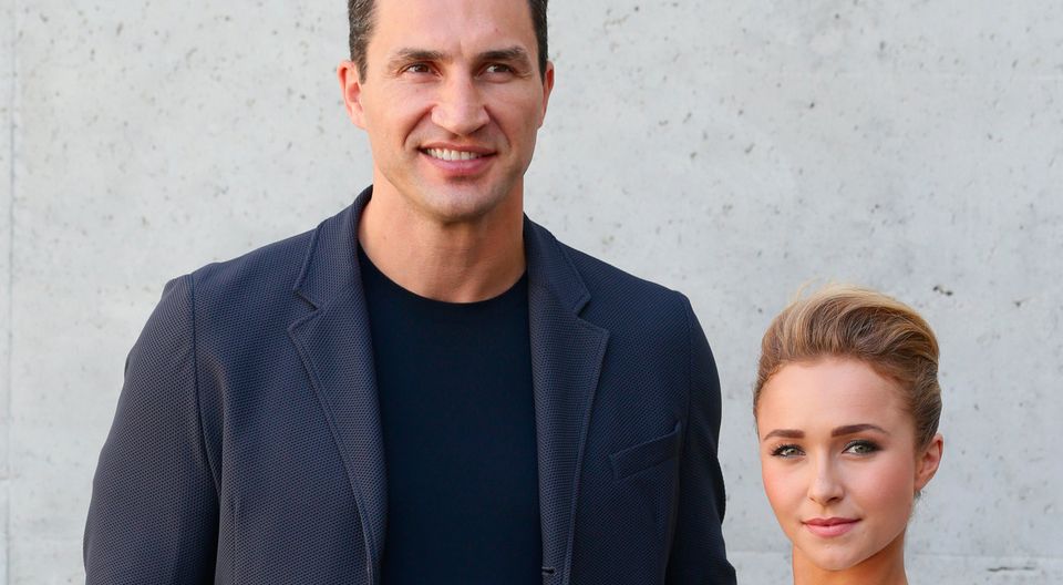 Hayden Panettiere and Wladimir Klitschko attend the Giorgio Armani show during Milan Menswear Fashion Week Spring Summer 2014 on June 25, 2013 in Milan, Italy.  (Photo by Vittorio Zunino Celotto/Getty Images)
